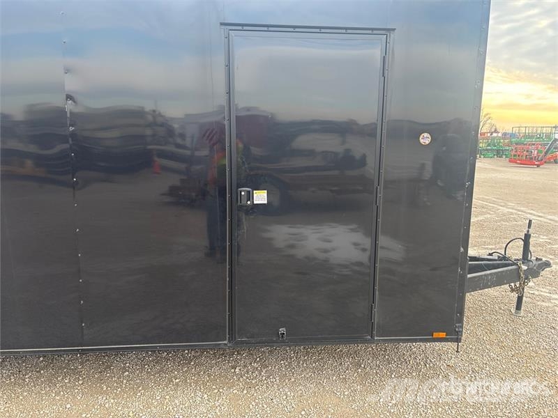 Spartan 28 ft T/A Enclosed Trailer Remorque Fourgon