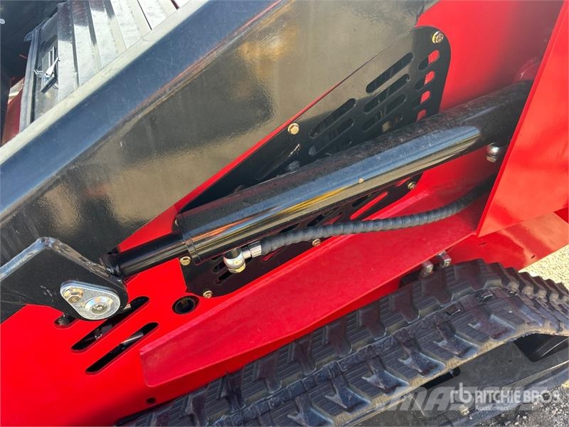 SSL1300 Mini Compact Track Loader (Unused) Skid steer loaders