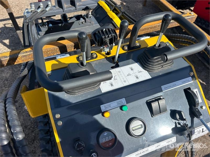 SSL60 Mini Compact Track Loader (Unused) Skid steer loaders