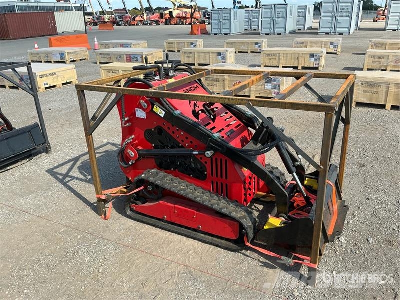 SSL60-RED Mini Compact Track Loader (Unused) Chargeuse compacte