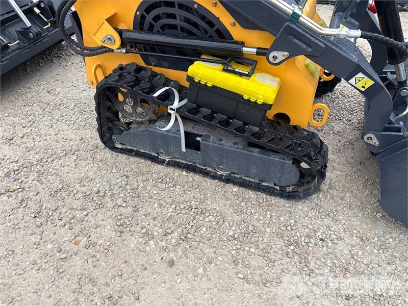 STARVOX SV-480 Mini Compact Track Loader (Unused) Kompaktrakodók