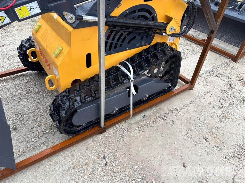 STARVOX SV-480 Mini Compact Track Loader (Unused) Kompaktrakodók