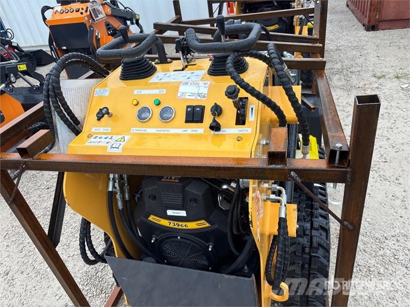 STARVOX SV-480 Mini Compact Track Loader (Unused) Kompaktrakodók