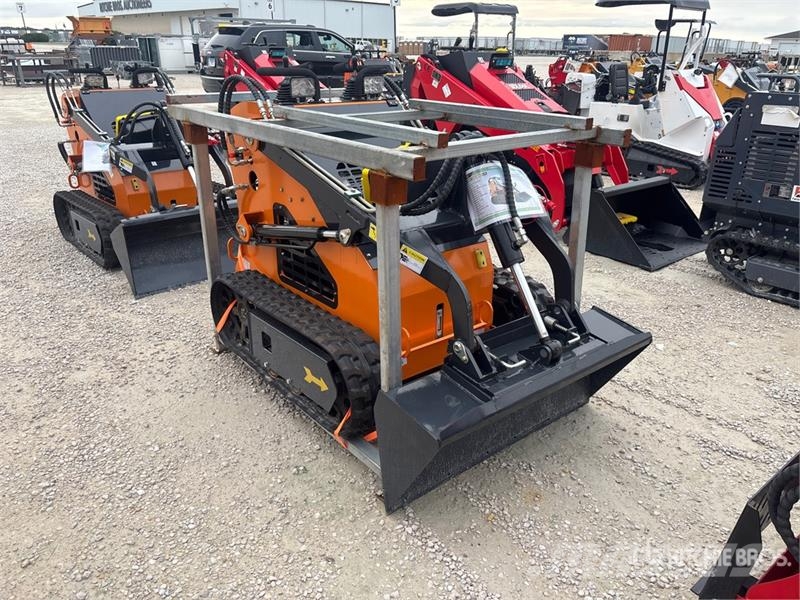 STARVOX SV-480 Mini Compact Track Loader (Unused) Міні-навантажувачі