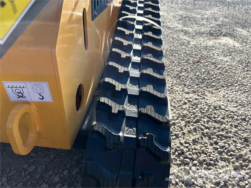  STARVOX SV-480 Mini Compact Track Loader (Unused) لوادر انزلاقية التوجيه