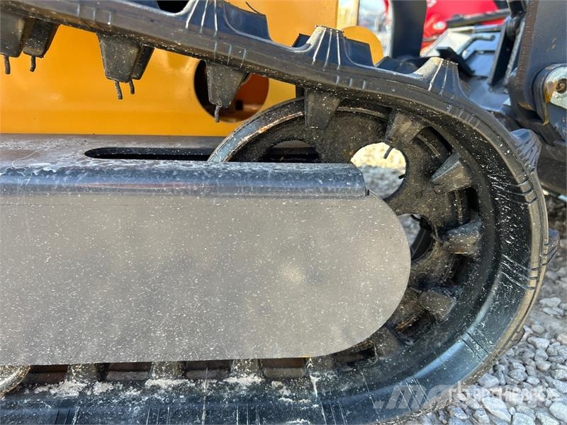  STARVOX SV-480 Mini Compact Track Loader (Unused) لوادر انزلاقية التوجيه