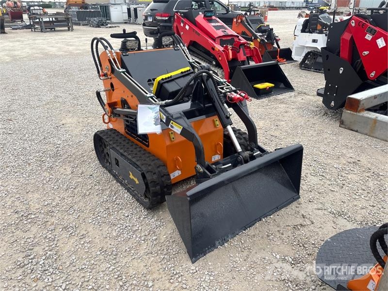 STARVOX SV-480 Mini Compact Track Loader (Unused) Міні-навантажувачі