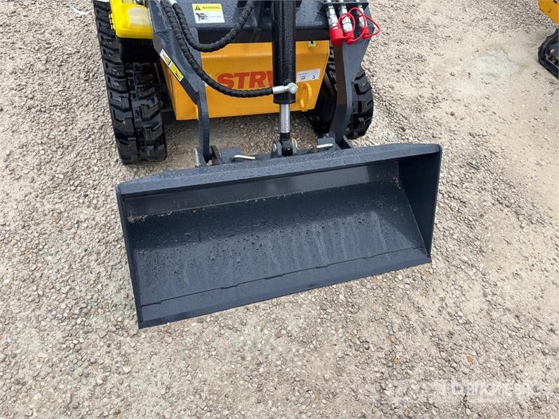 STARVOX SV-480 Mini Compact Track Loader (Unused) Kompaktrakodók