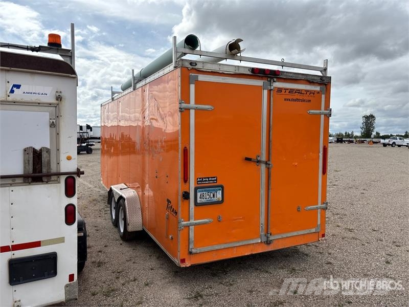  Stealth 20 ft T/A Enclosed Trailer Прицепы-фургоны