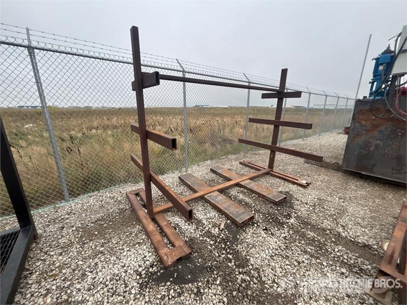 Steel Cantilever Storage Rack 吊車起重機、絞車吊貨機和物料升降機