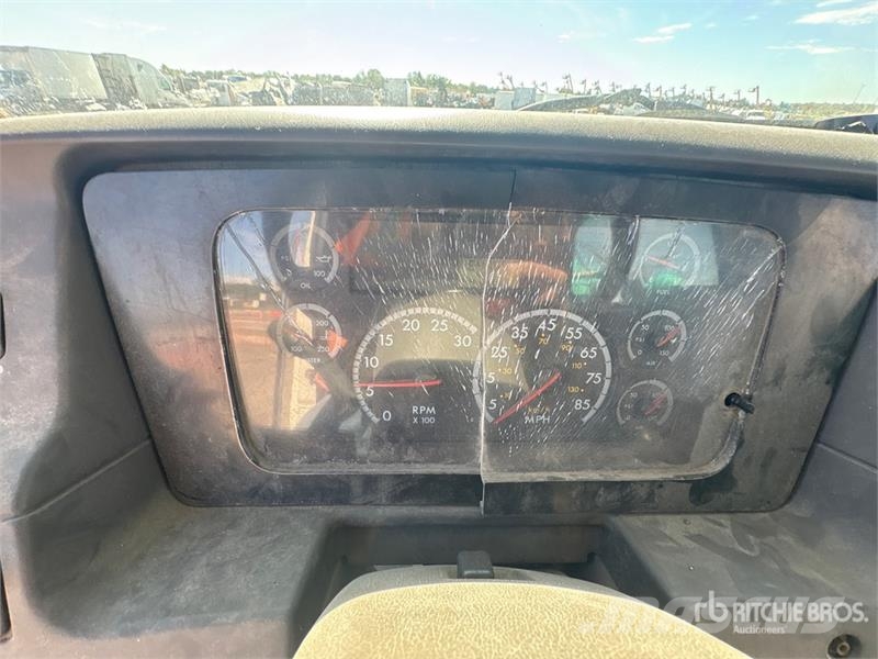 Sterling 360 Commercial vehicle