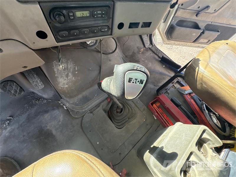 Sterling 360 Commercial vehicle