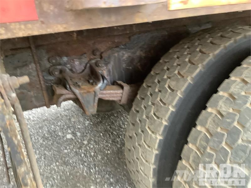 Sterling Acterra 1000 gal 4x2 Flatbed Water Truck Ostali kamioni