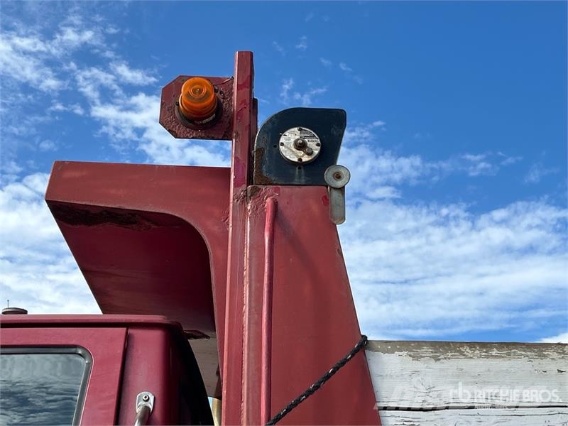 Sterling Acterra 6x4 T/A Dump Truck Kiper tovornjaki
