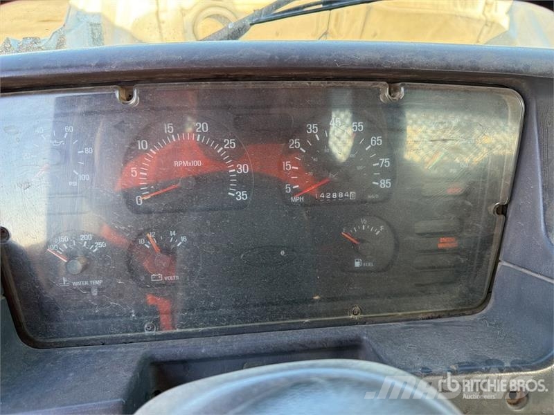 Sterling L7501 4x2 Reel Truck Vlečna vozila za tovornjake