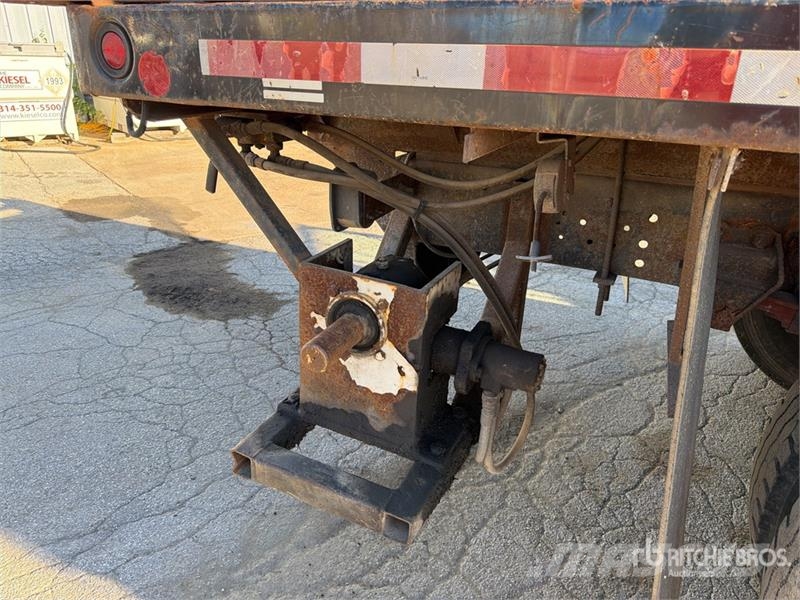 Sterling L7501 4x2 Reel Truck Vlečna vozila za tovornjake