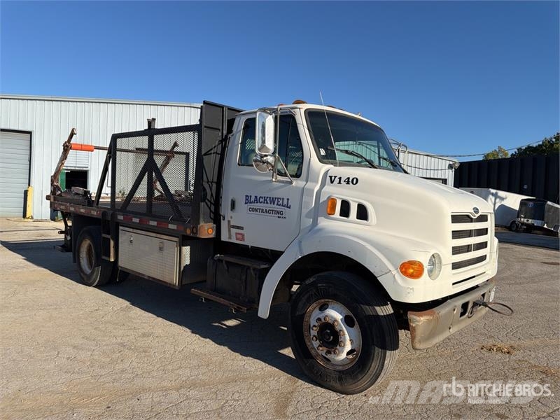 Sterling L7501 4x2 Reel Truck Vlečna vozila za tovornjake