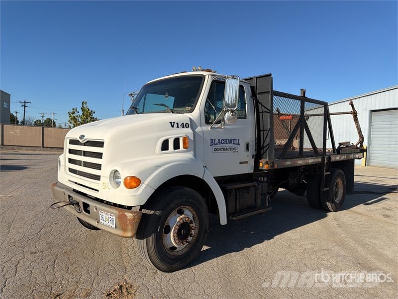 Sterling L7501 4x2 Reel Truck Vlečna vozila za tovornjake
