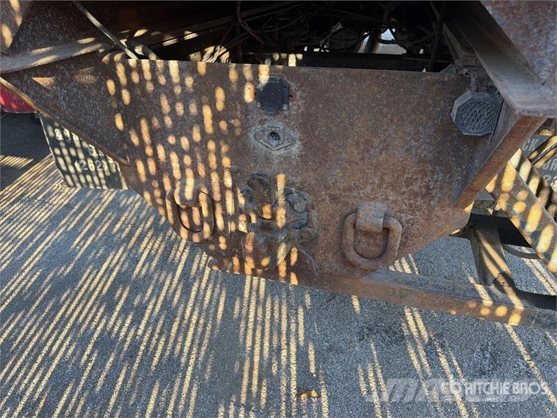 Sterling L7501 4x2 Reel Truck Vlečna vozila za tovornjake