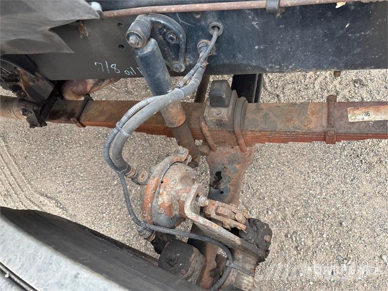 Sterling L8501 Φορτηγά Kαρότσα με ανοιγόμενα πλαϊνά