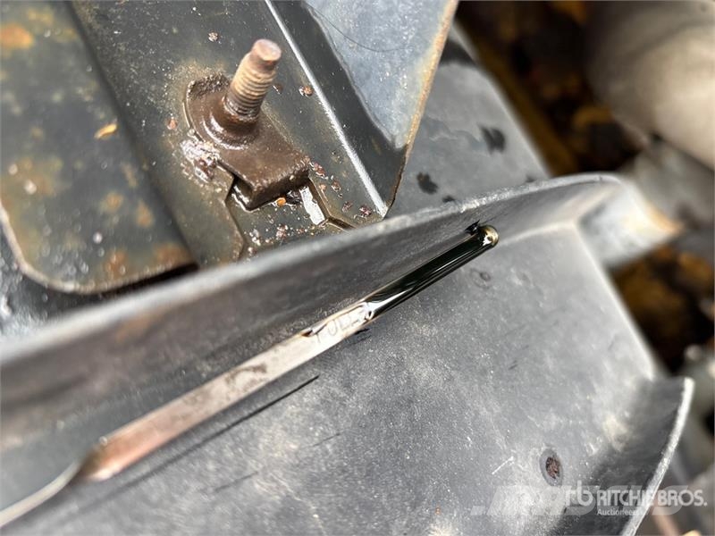 Sterling L8501 Φορτηγά Kαρότσα με ανοιγόμενα πλαϊνά