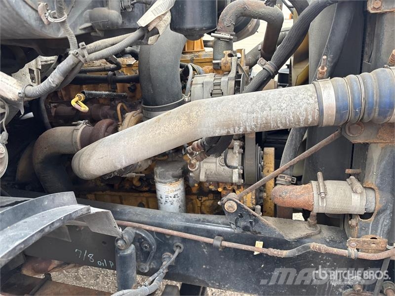 Sterling L8501 Φορτηγά Kαρότσα με ανοιγόμενα πλαϊνά