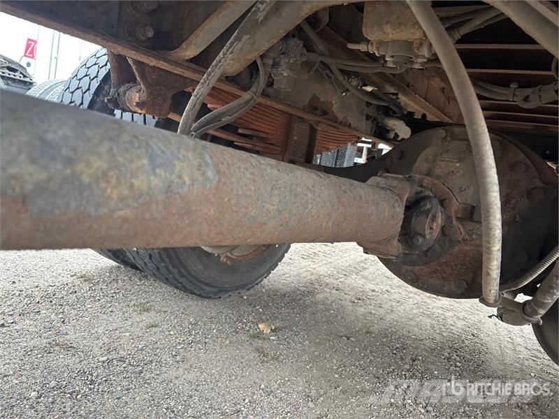 Sterling L8501 Φορτηγά Kαρότσα με ανοιγόμενα πλαϊνά