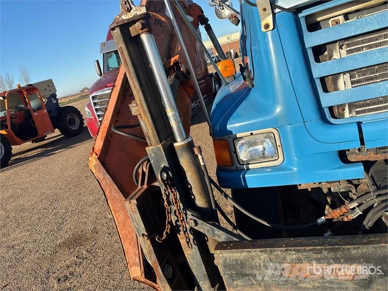 Sterling L8511 4x2 Snow Plow Truck Pilsētas atkritumvedēji