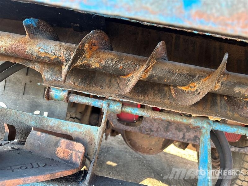 Sterling L8511 4x2 Snow Plow Truck Pilsētas atkritumvedēji
