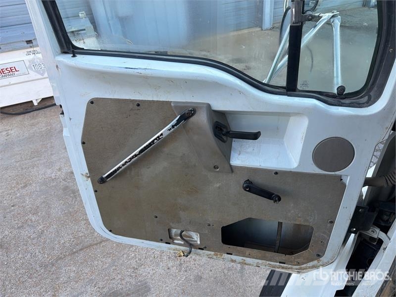 Sterling L9500 4x2 S/A Dump Truck Kiper tovornjaki