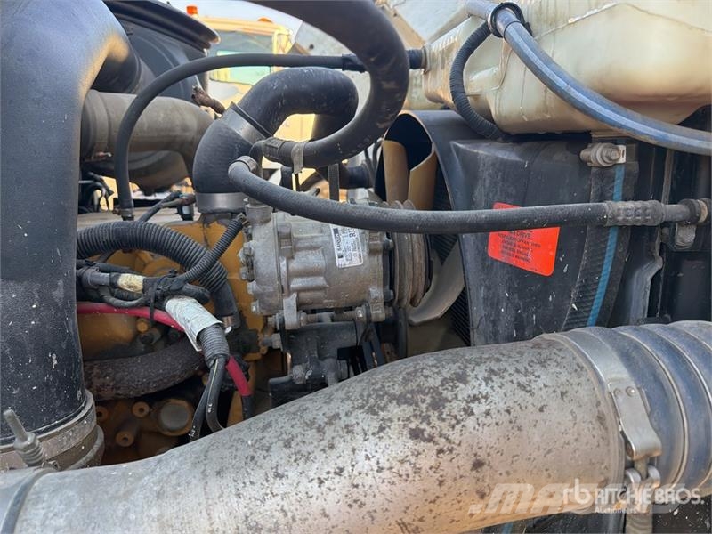 Sterling L9500 4x2 S/A Dump Truck Kiper tovornjaki