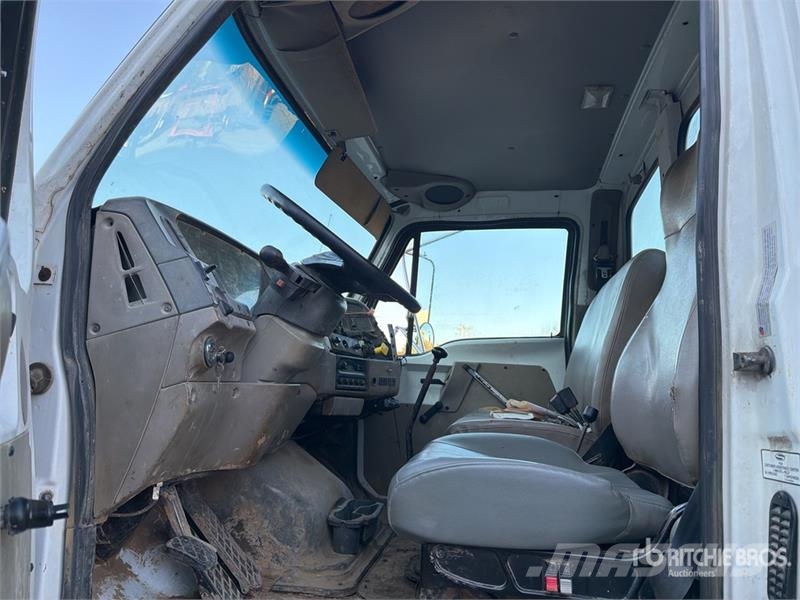 Sterling L9500 4x2 S/A Dump Truck Kiper tovornjaki
