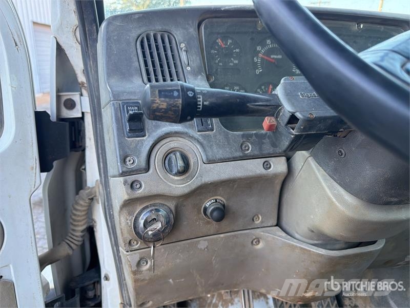 Sterling L9500 4x2 S/A Dump Truck Kiper tovornjaki