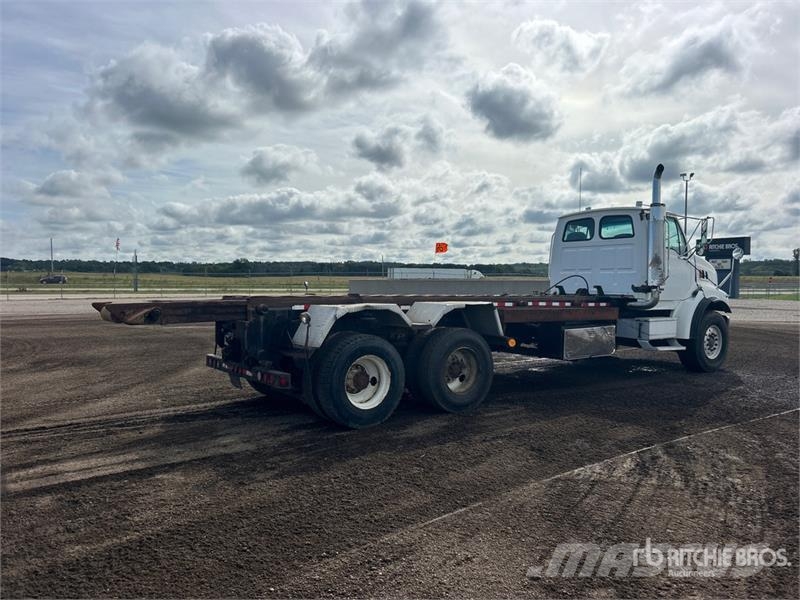 Sterling LT9500 Kravas automašinas konteineru vedeji