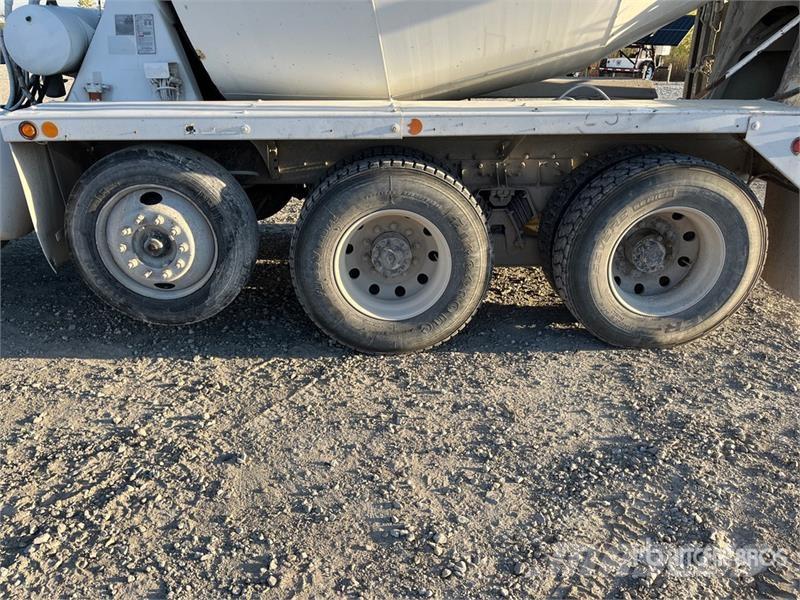 Sterling LT9500 Betonkeverők/Betonpumpák