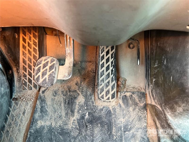 Sterling LT9500 Betonkeverők/Betonpumpák