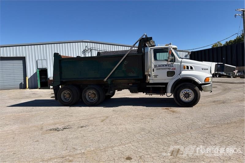 Sterling LT9500 Tipper trucks