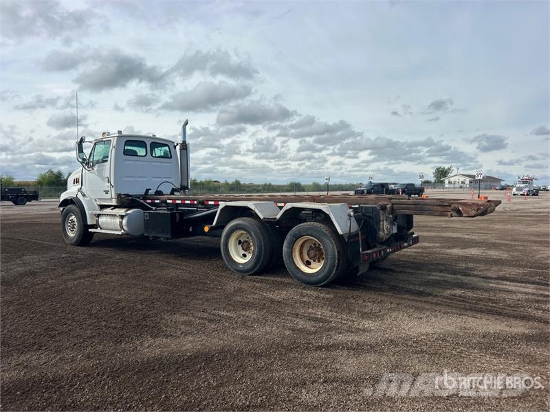 Sterling LT9500 Kravas automašinas konteineru vedeji