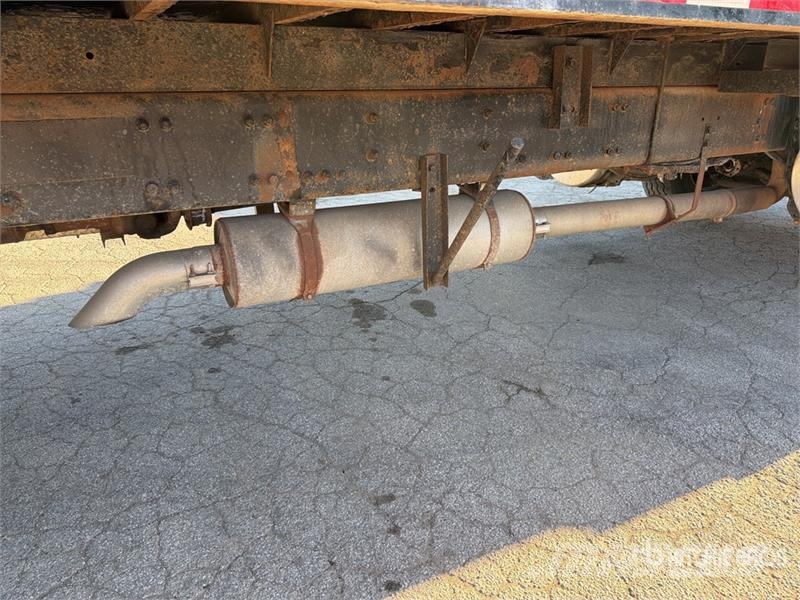 Sterling LT9500 6x4 Mud Mixing Truck Drugi tovornjaki