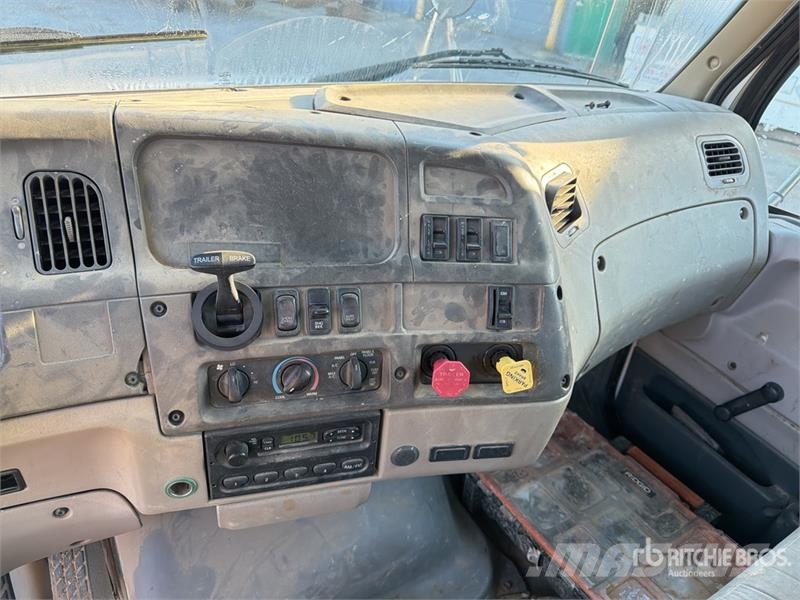 Sterling LT9500 6x4 Mud Mixing Truck Drugi tovornjaki