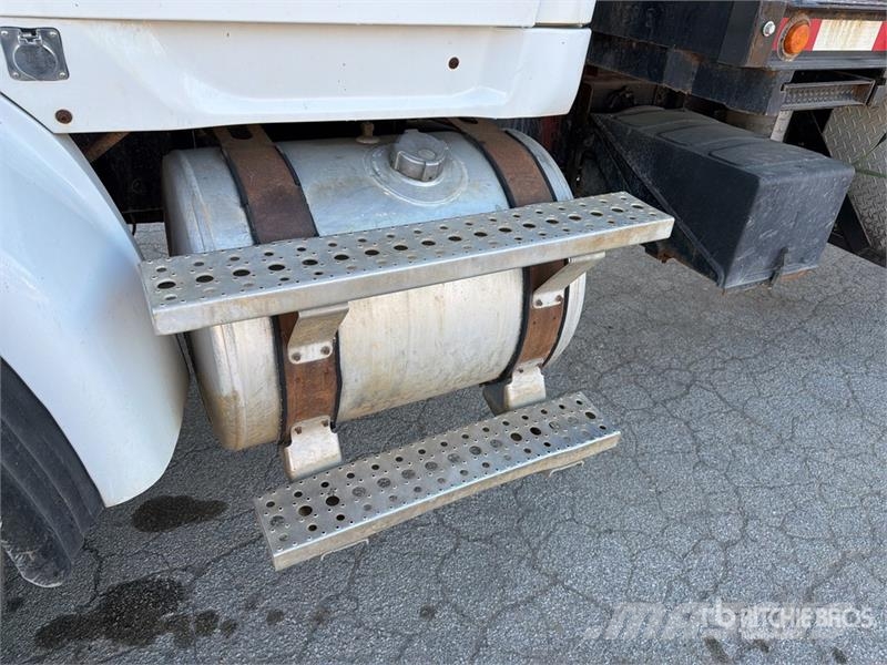 Sterling LT9500 6x4 Mud Mixing Truck Drugi tovornjaki