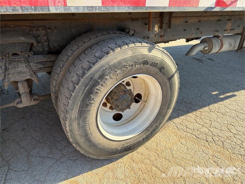 Sterling LT9500 6x4 Mud Mixing Truck Drugi tovornjaki