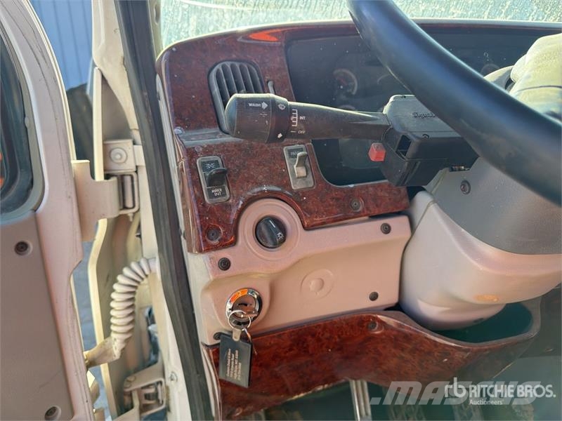 Sterling LT9500 6x4 Mud Mixing Truck Drugi tovornjaki