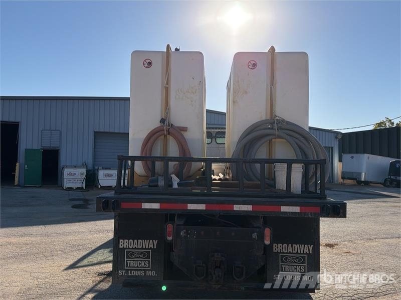 Sterling LT9500 6x4 Mud Mixing Truck Drugi tovornjaki
