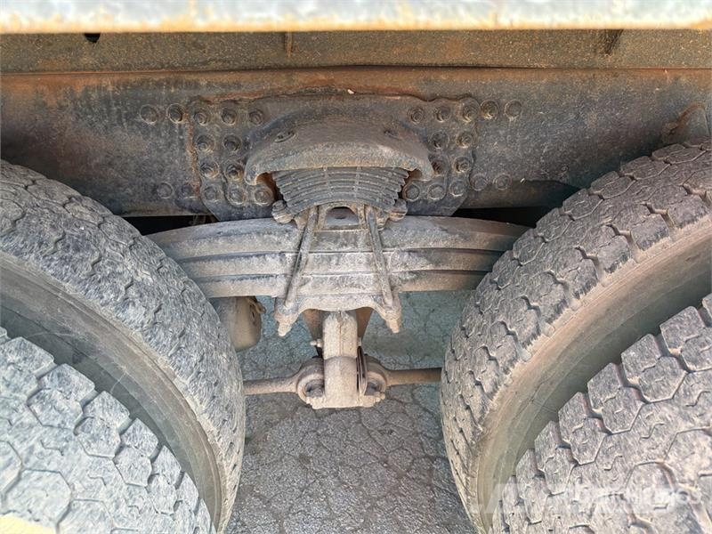 Sterling LT9500 6x4 Mud Mixing Truck Drugi tovornjaki