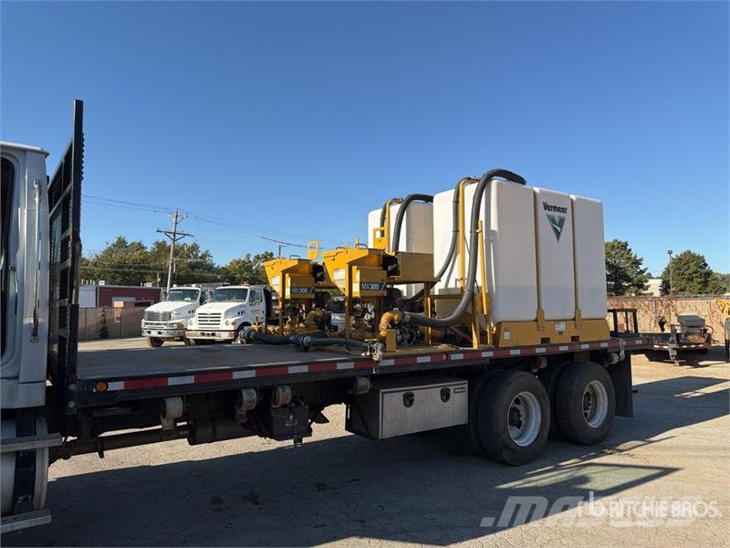 Sterling LT9500 6x4 Mud Mixing Truck Drugi tovornjaki