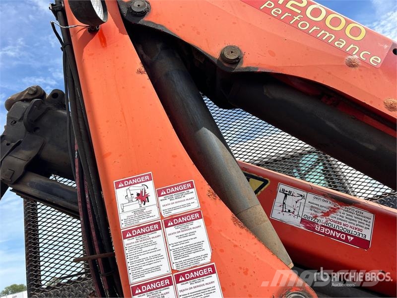 Sterling PK12000 14970 lb Knuckle Boom on Sterling SC8000 4 Nosturiautot