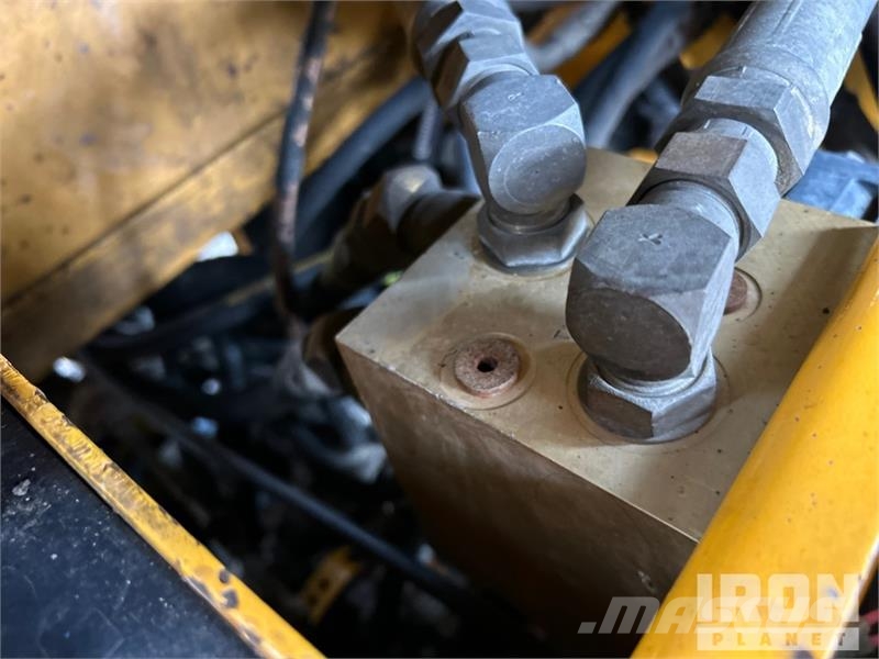 Stone PD43 Padfoot Drum Compactor 单轮压路机