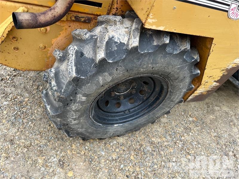 Stone PD43 Padfoot Drum Compactor 单轮压路机