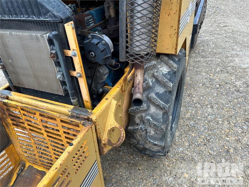 Stone PD43 Padfoot Drum Compactor 单轮压路机